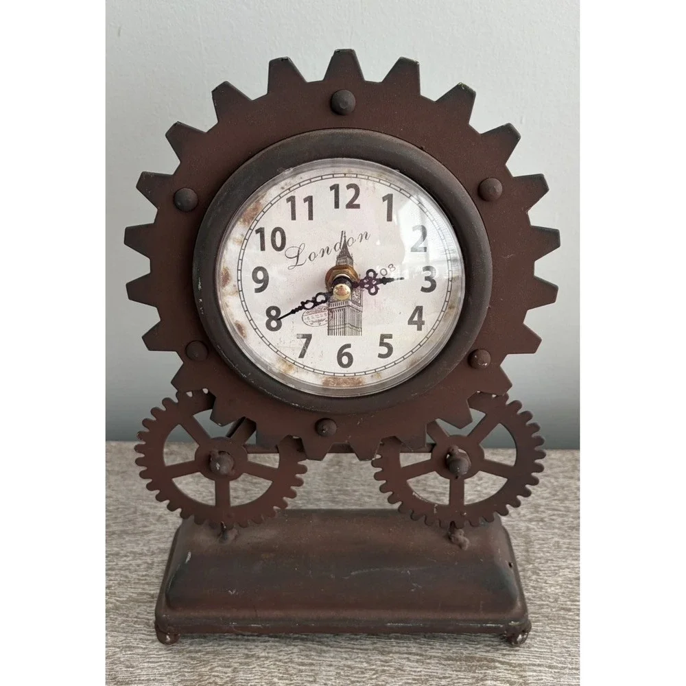 Brown Metal Steampunk Industrial Gear Clock Roman Numerals London Desk Table